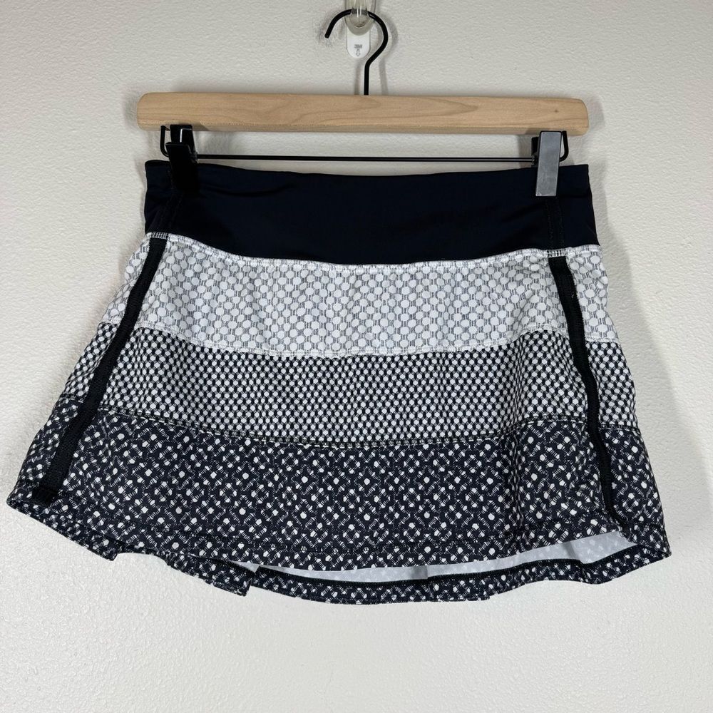 Lululemon Pace Rival Skirt II 4 way Stretch Dottie Eyelet White Black 4